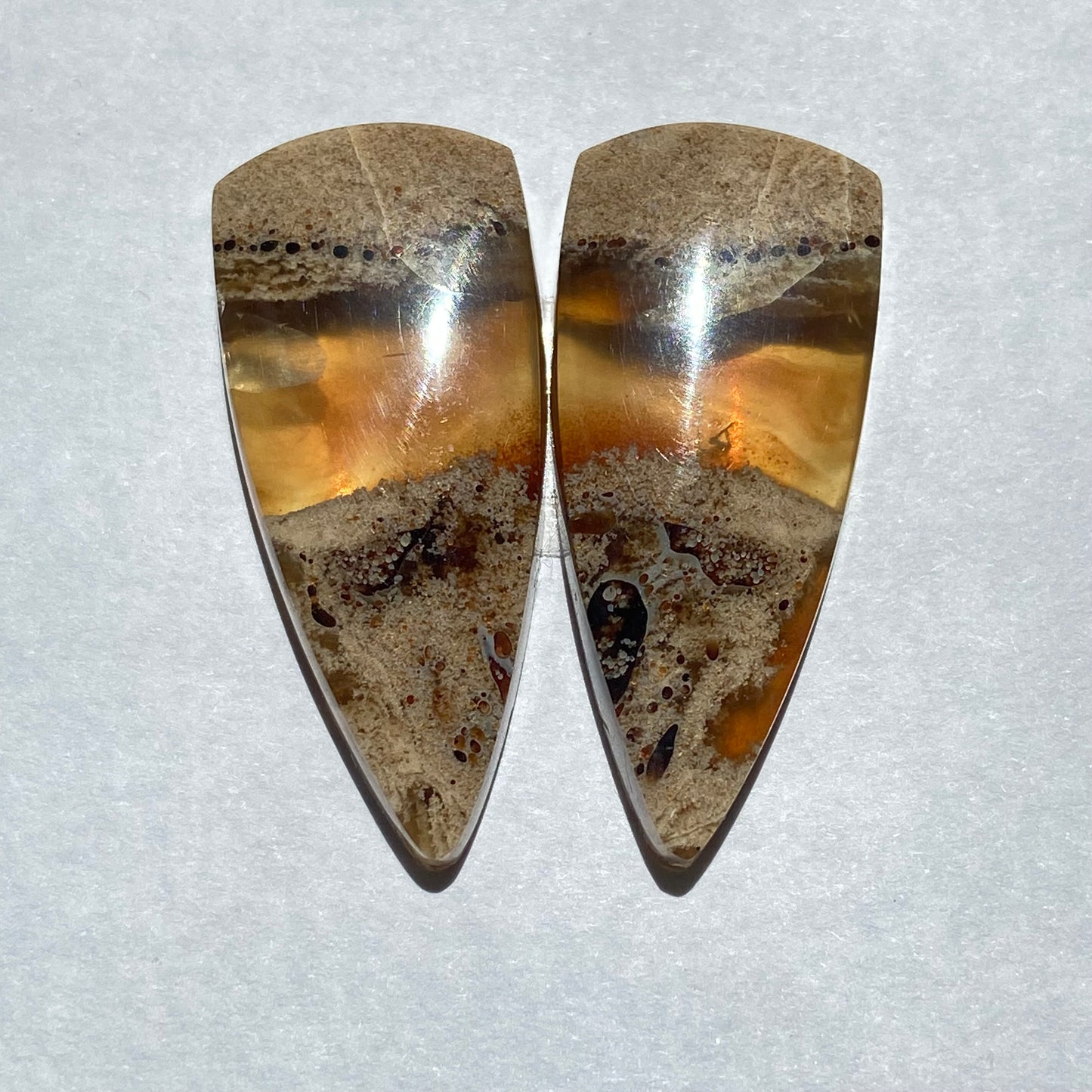 Amber Cabochon AM62
