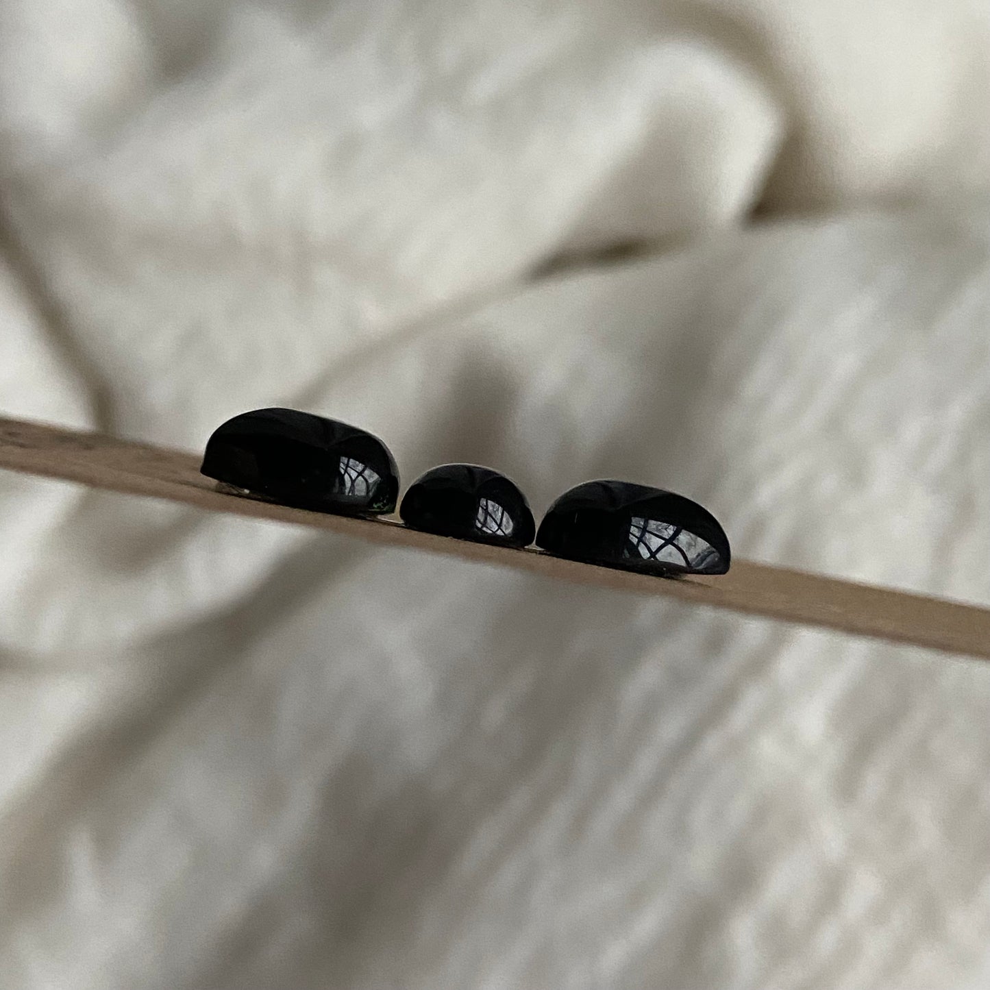 Black Onyx - Cabochon - BO04