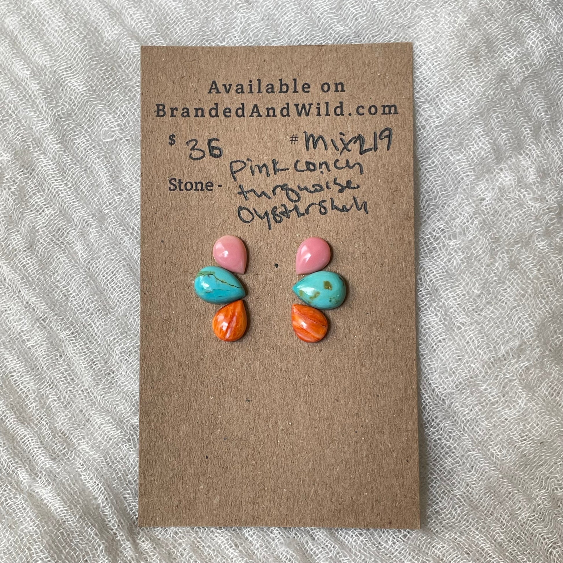 Kingman / Oyster Shell / Pink Conch Cabochon - Mix219 62744683-C4A4-4EB2-9BB1-0E9A7007BABE Brandedandwild.com