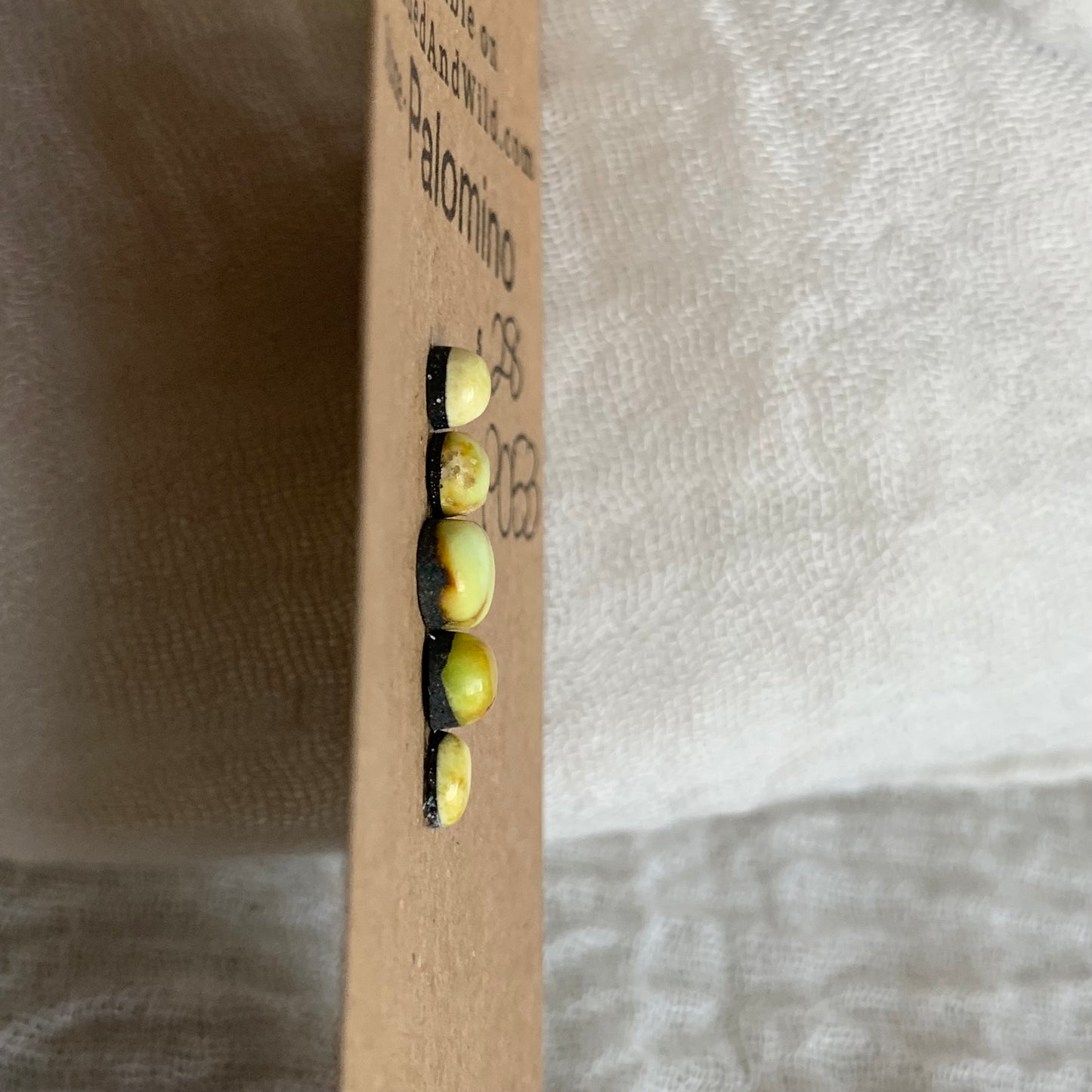 Palomino Cabochon - P053