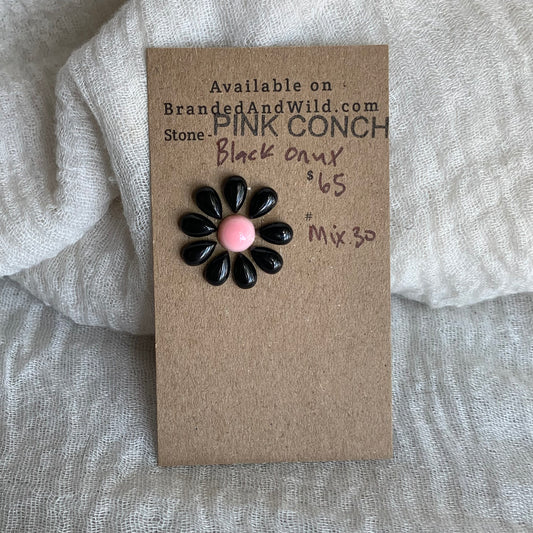 Pink Conch / Black Onyx Cabochon - Mix30