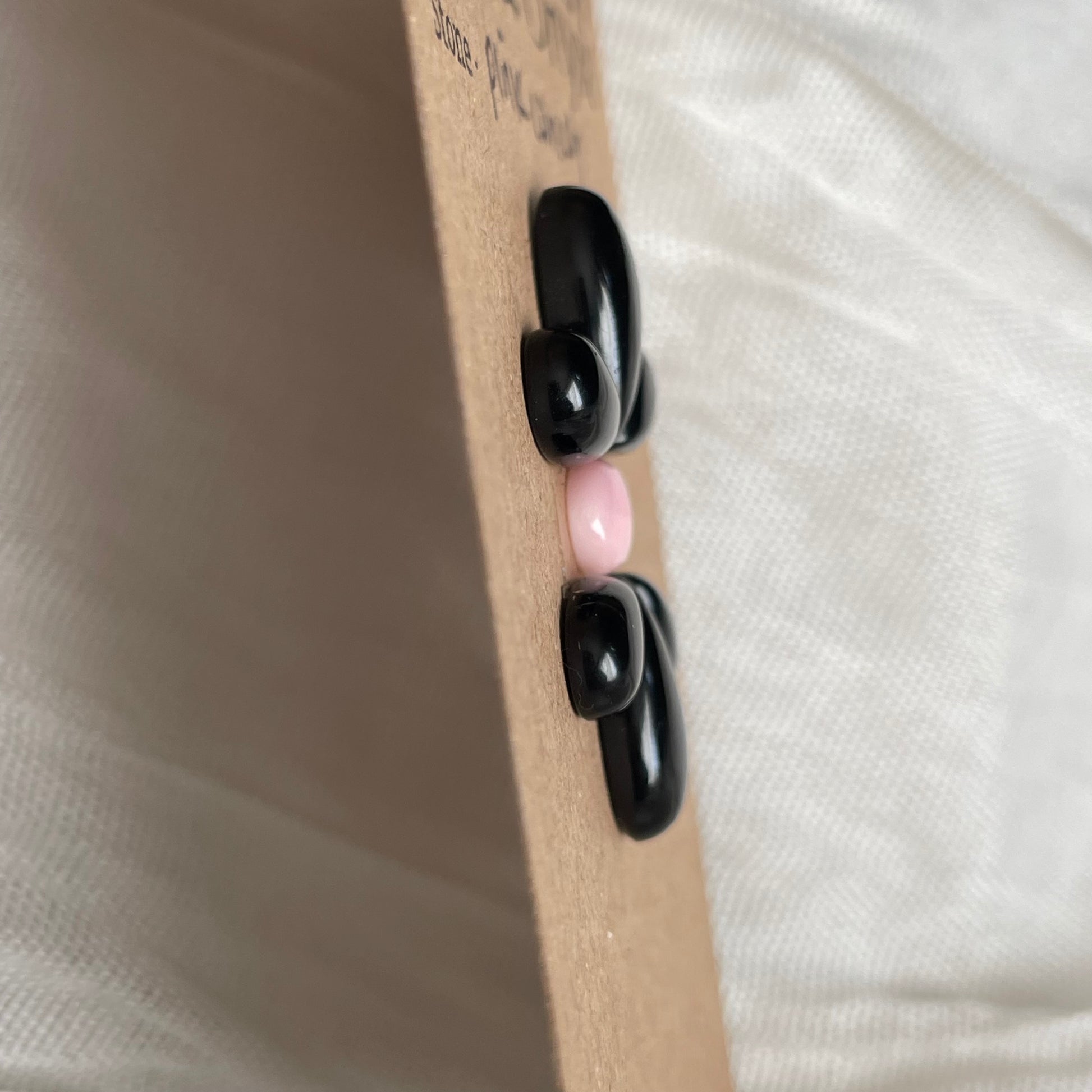 Black Onyx / Pink Conch Cabochon - MIX159 663C755B-2D2D-47D6-A2C1-23CC29AA1609 Brandedandwild.com