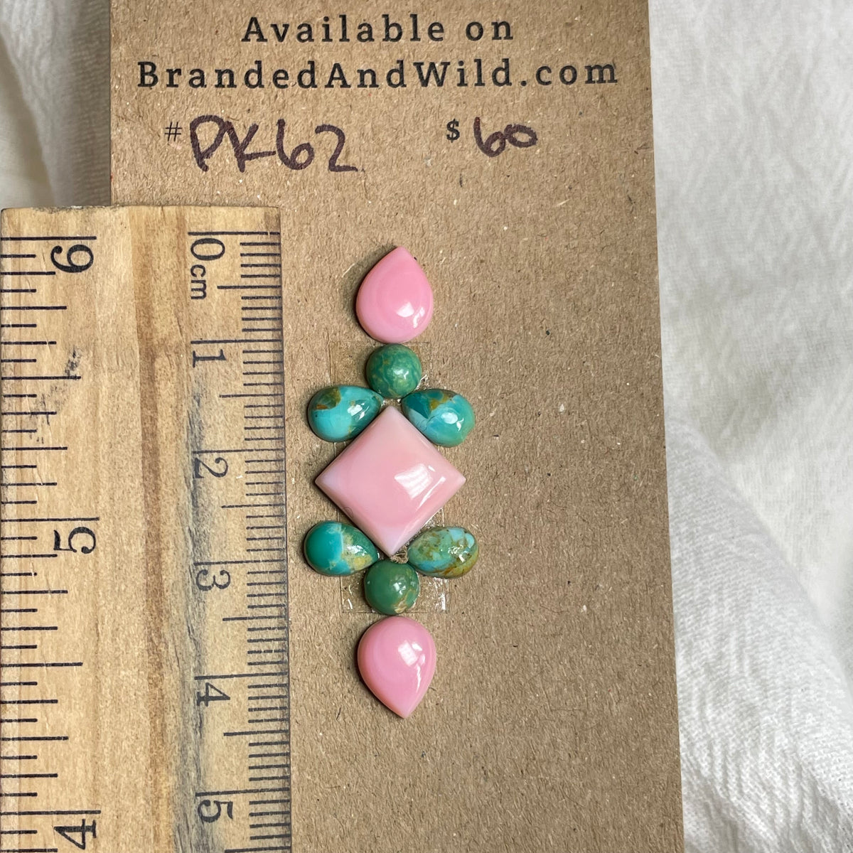 Pink Conch / Kingman Turquoise Cabochon - PK62
