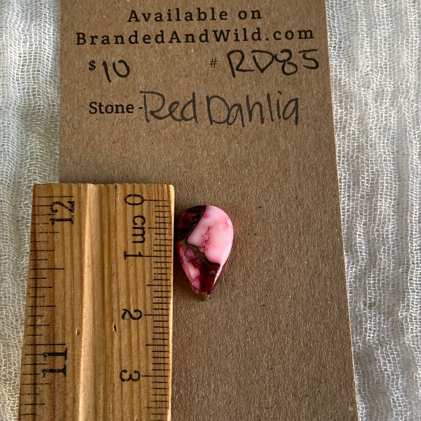 Red Dahlia Cabochon - RD85