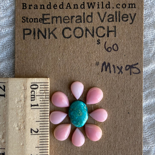 Pink Conch - Emerald Valley Cabochon - MIX95