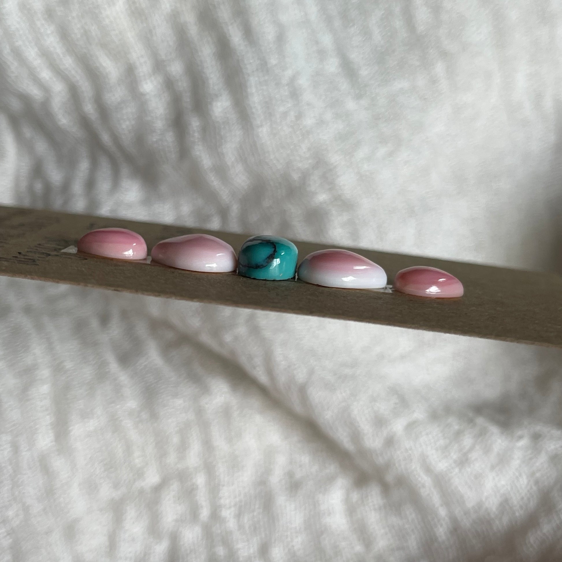Turquoise / Pink Conch - Cabochon - Mix60 68971DB2-28D6-495B-B58E-B9B50323901E Brandedandwild.com