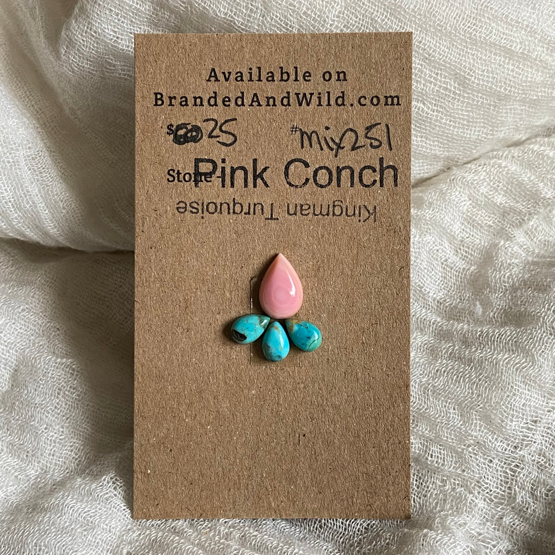 Kingman / Pink Conch Cabochon - Mix251 68A53F41-9CAA-4BD9-B371-CBFD4B82663E Brandedandwild.com