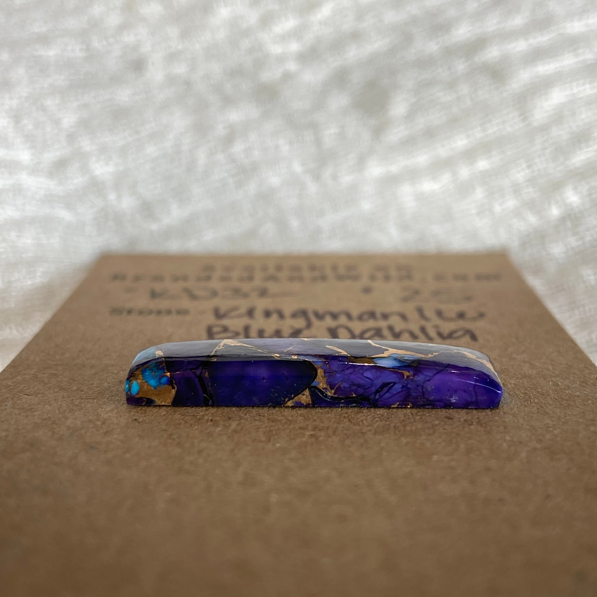 Kingman Ice Blue Dahlia Cabochon - KD32