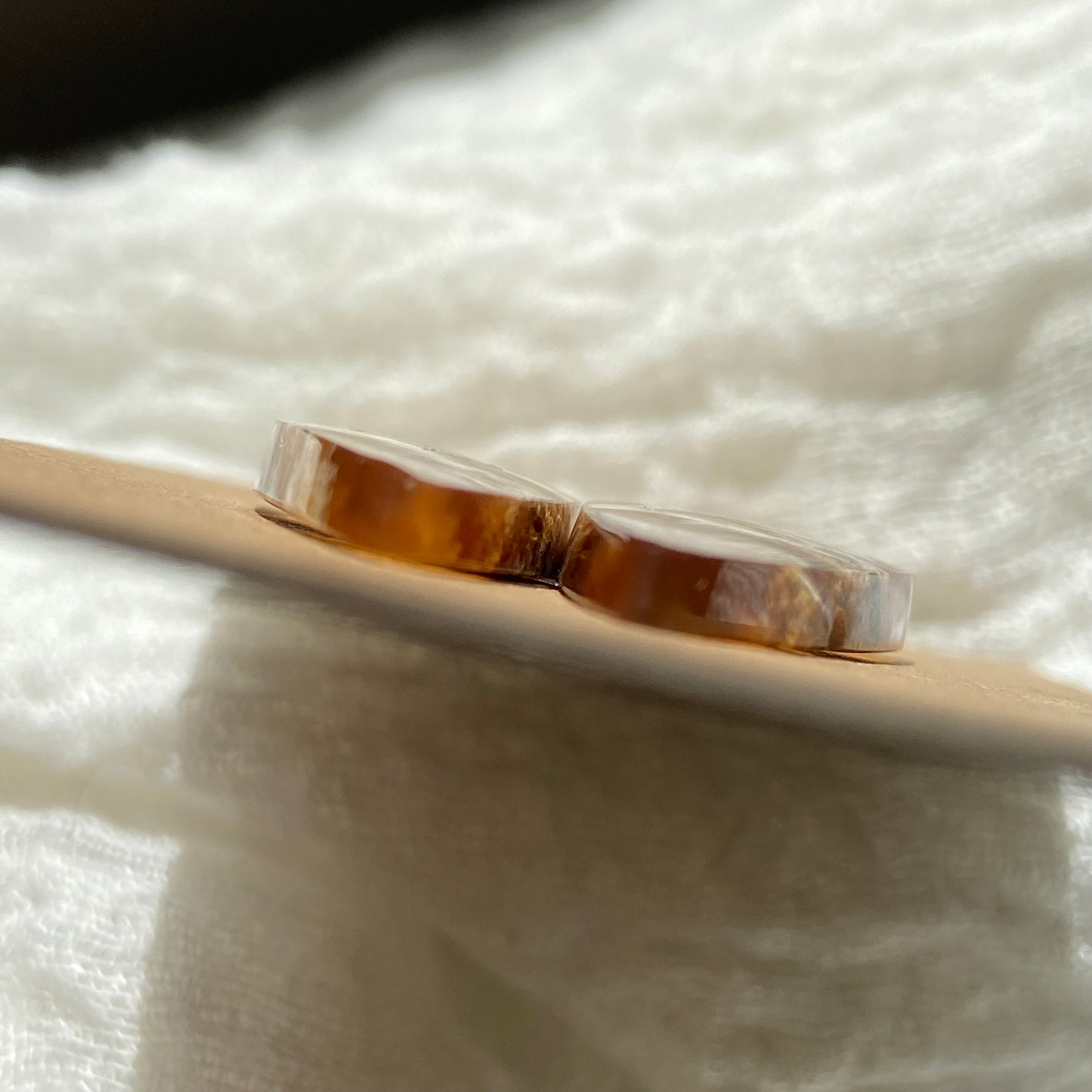 Amber Cabochon AM64