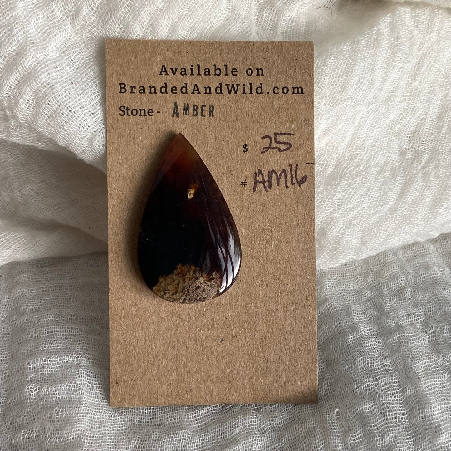 Amber Cabochon AM16