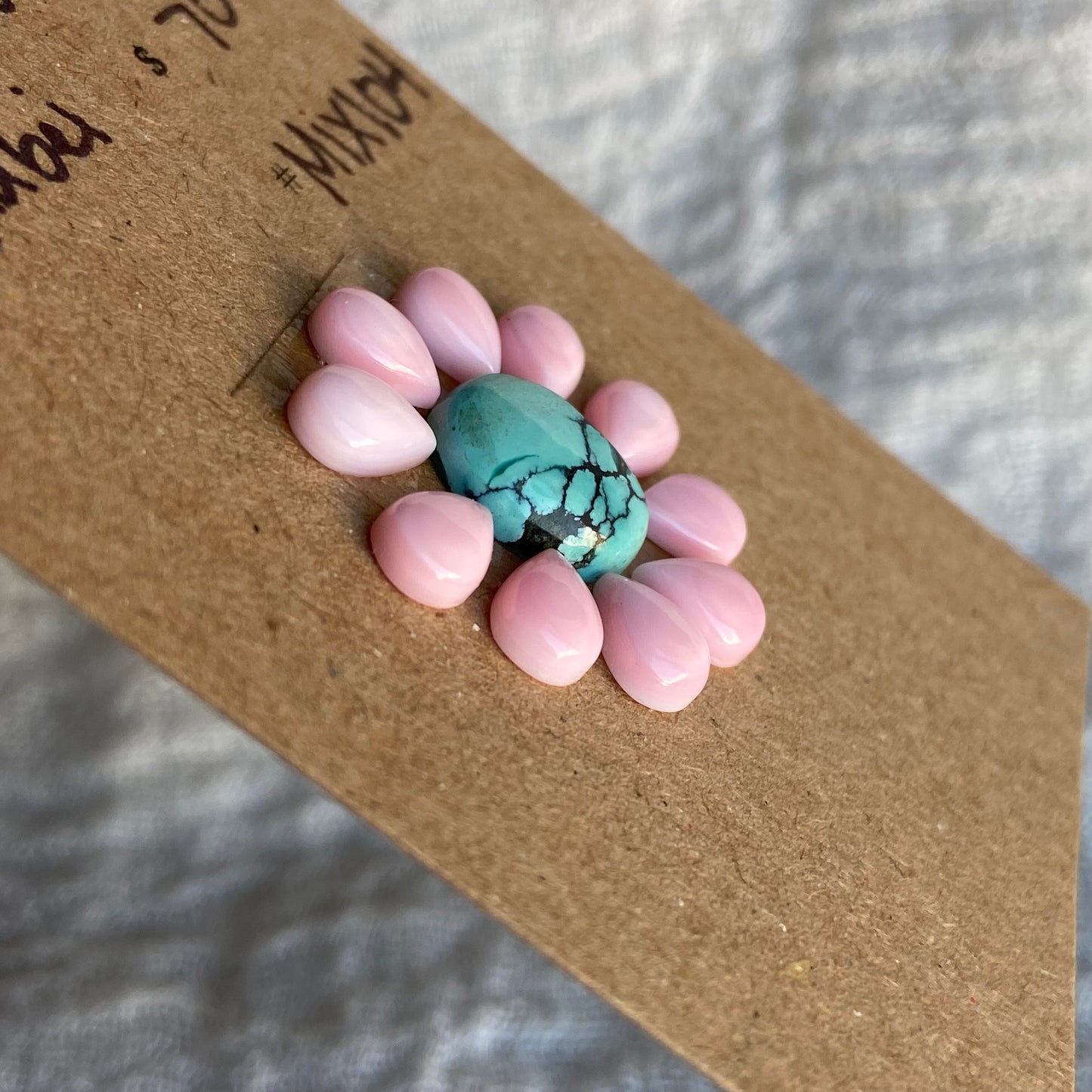 Hubei Turquoise / Pink Conch Cabochon - MIX104