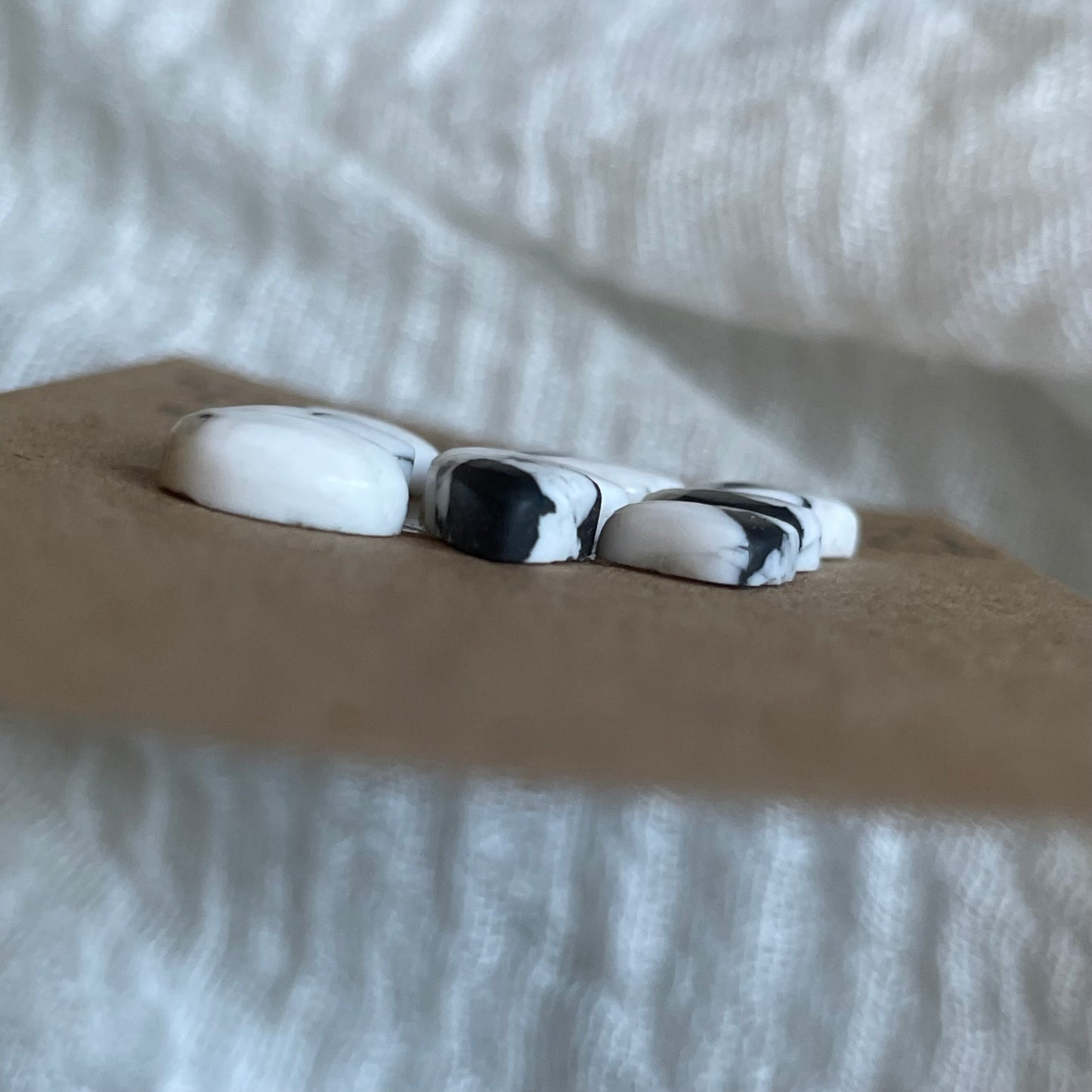 White Buffalo Cabochon - WB254