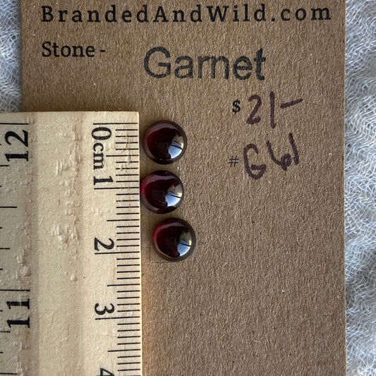 Garnet Cabochon - G61