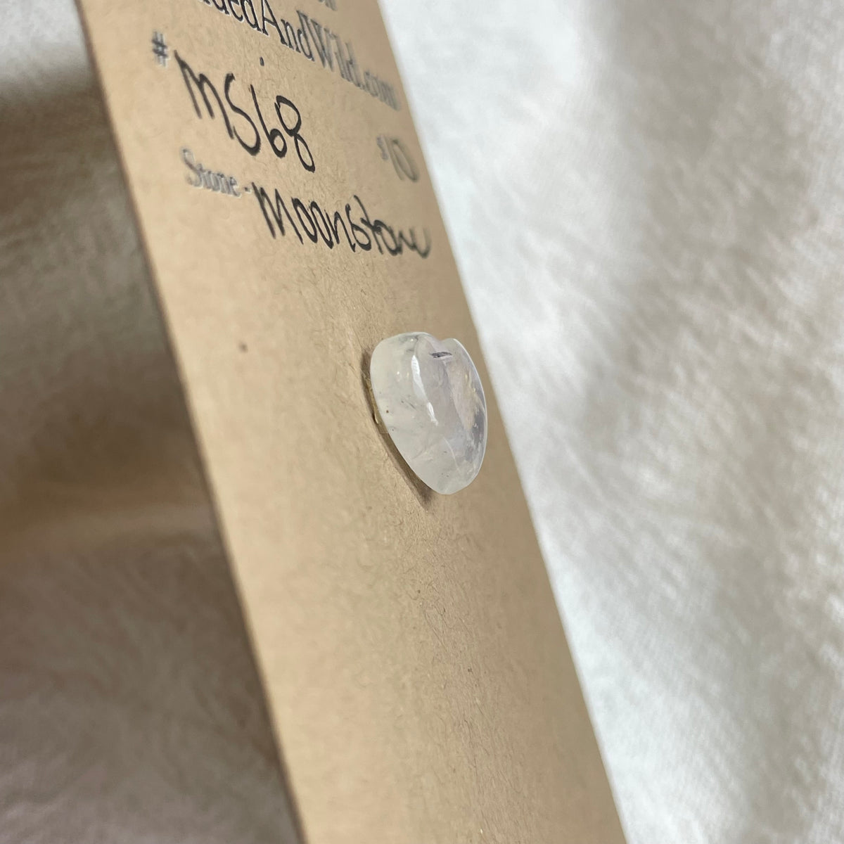 Moonstone Cabochon - MS68