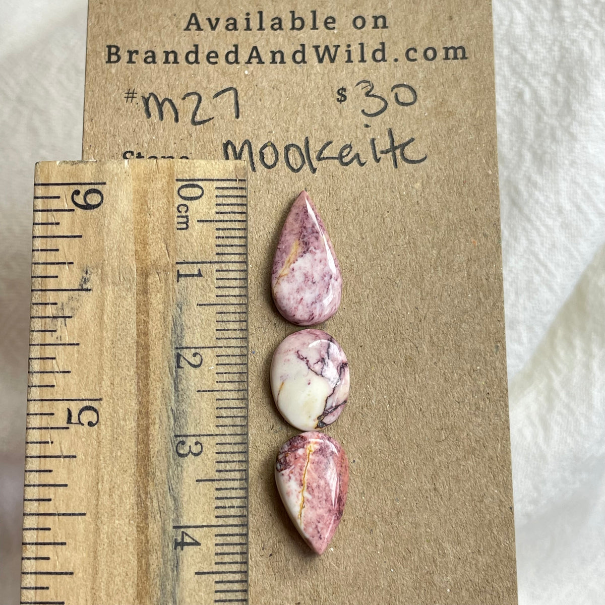 Mookaite Cabochon- M27 6D45B1E8-2B91-4061-8CCC-16286E4C078C Brandedandwild.com