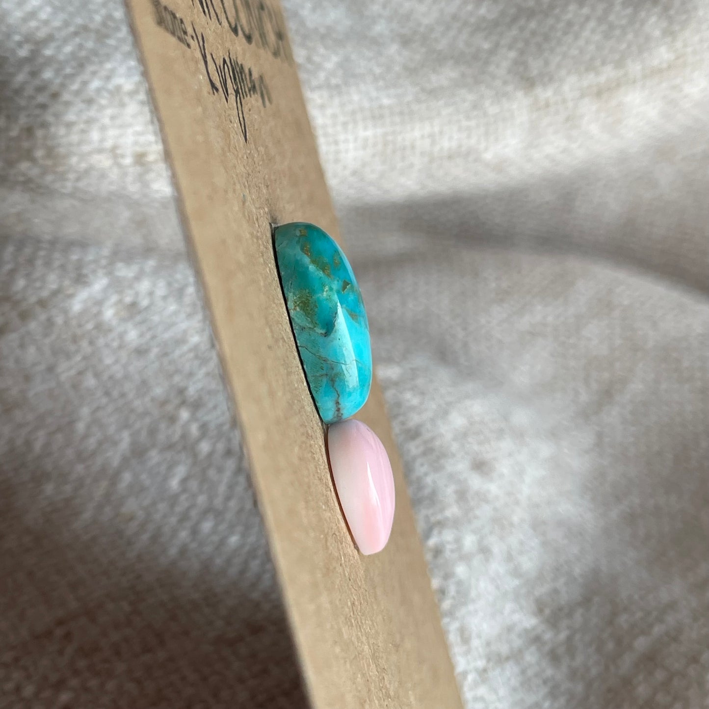 Pink Conch / Kingman Cabochon - PK19