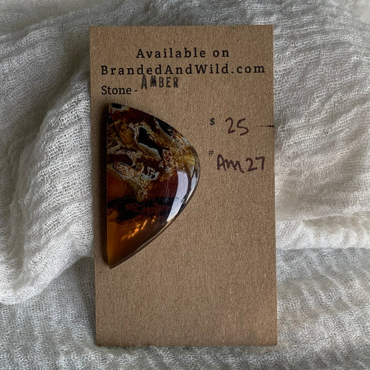 Amber Cabochon AM27