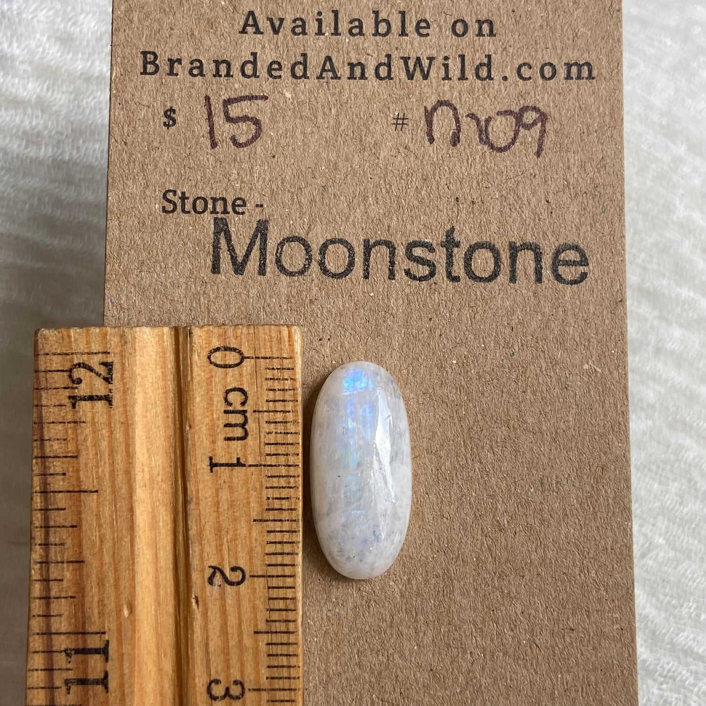 Moonstone Cabochon - M09