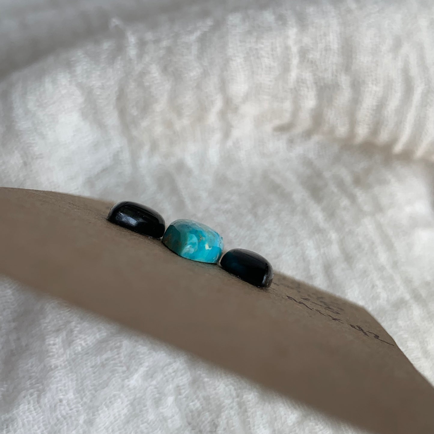 Kingman composite / Black Onyx Cabochon - Mix42