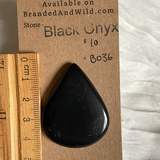 Black Onyx - Cabochon - B036 701F77A3-9965-4220-B40B-73D779363023 Brandedandwild.com