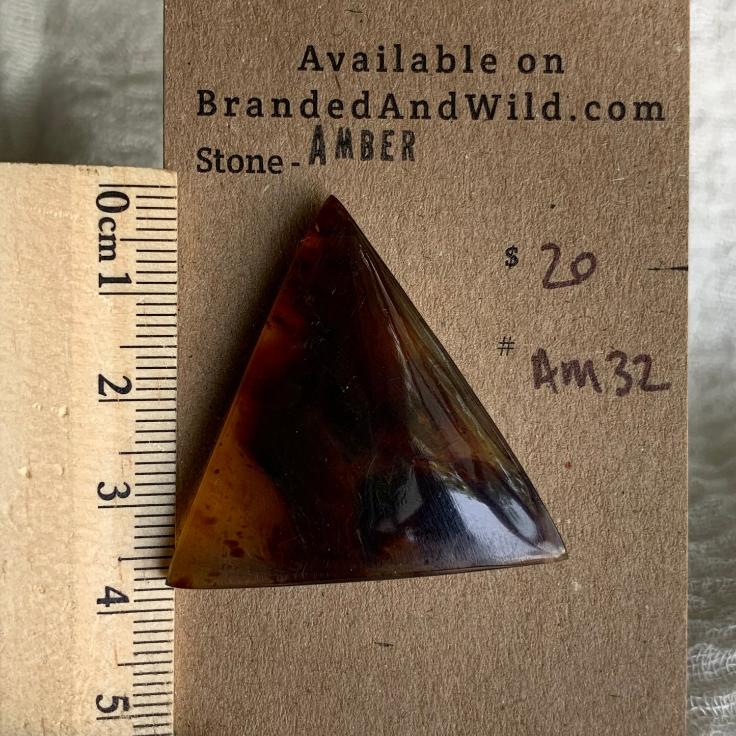 Amber Cabochon AM32