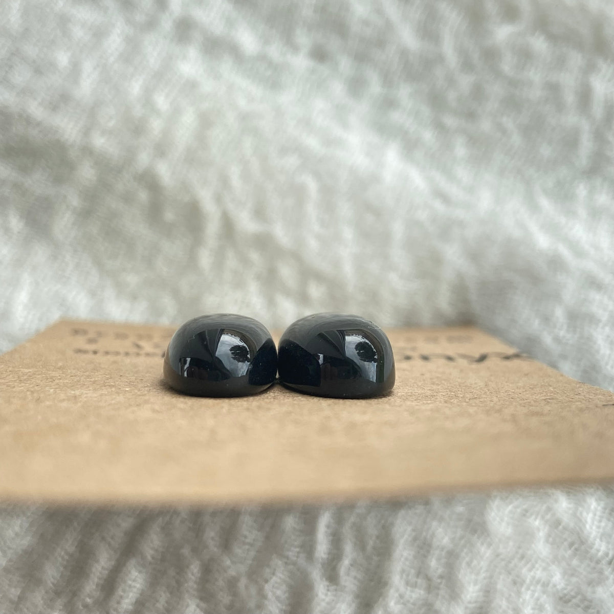 Black Onyx - Cabochon - B66