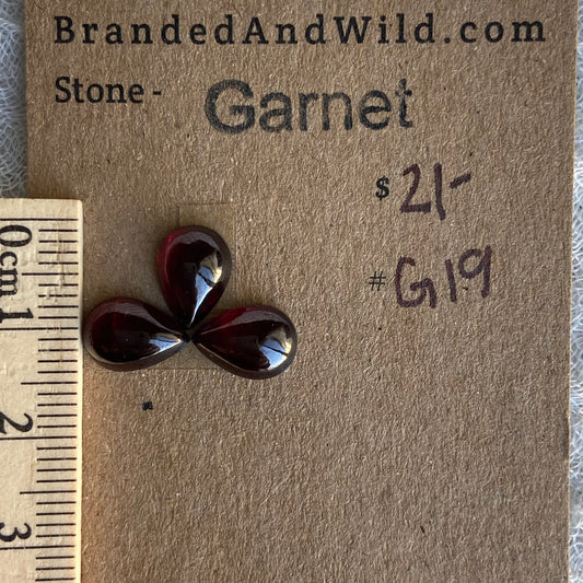 Garnet Cabochon - G19