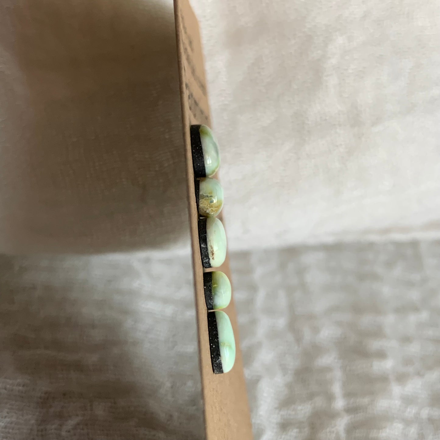 Palomino Cabochon - P092