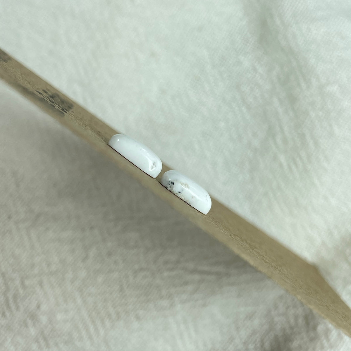 White Buffalo Cabochon - WB150 727005DE-5338-4D53-8DE9-189FA154F081 Brandedandwild.com