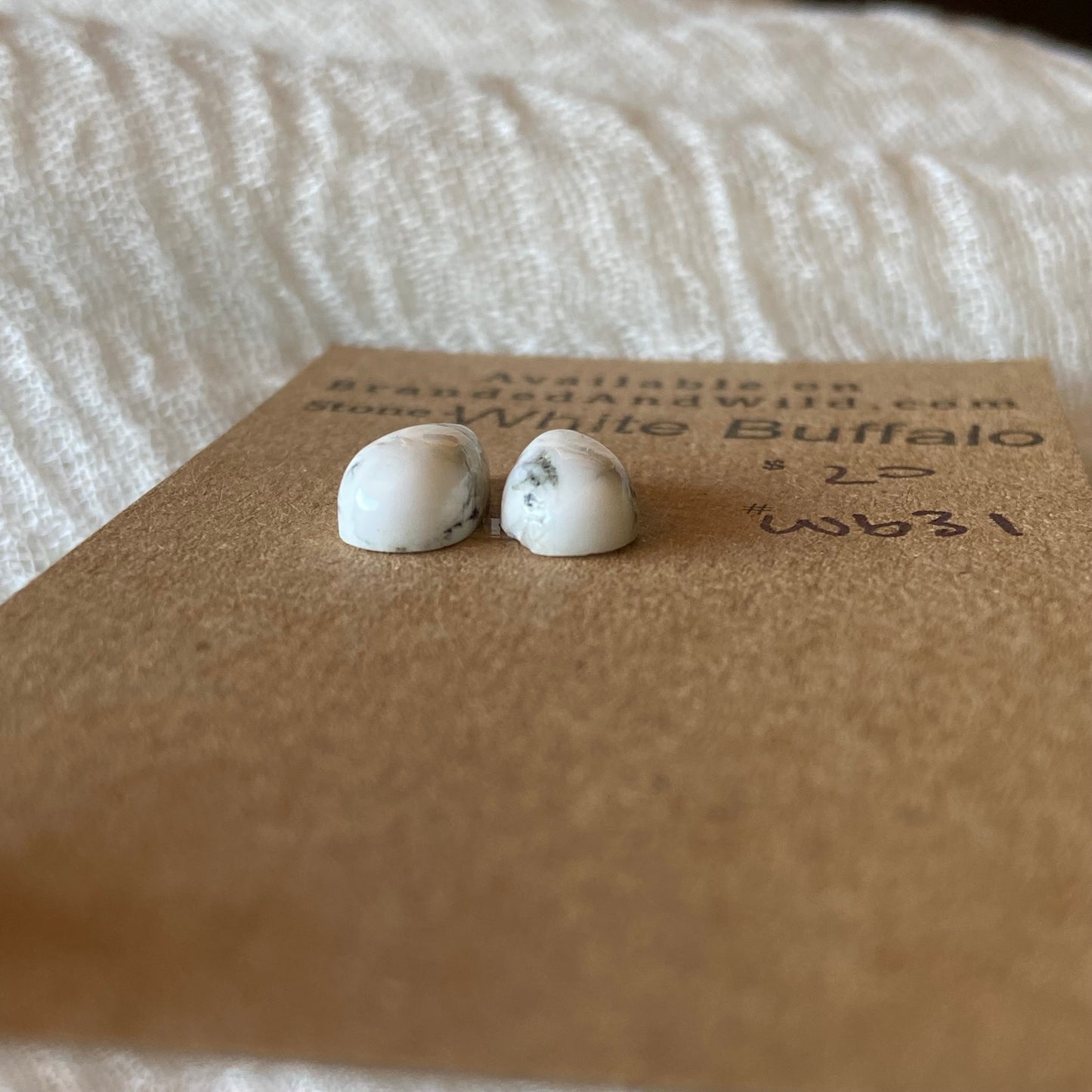 White Buffalo Cabochon - WB31