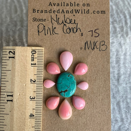 Hubei / Pink Conch Cabochon - Mix13