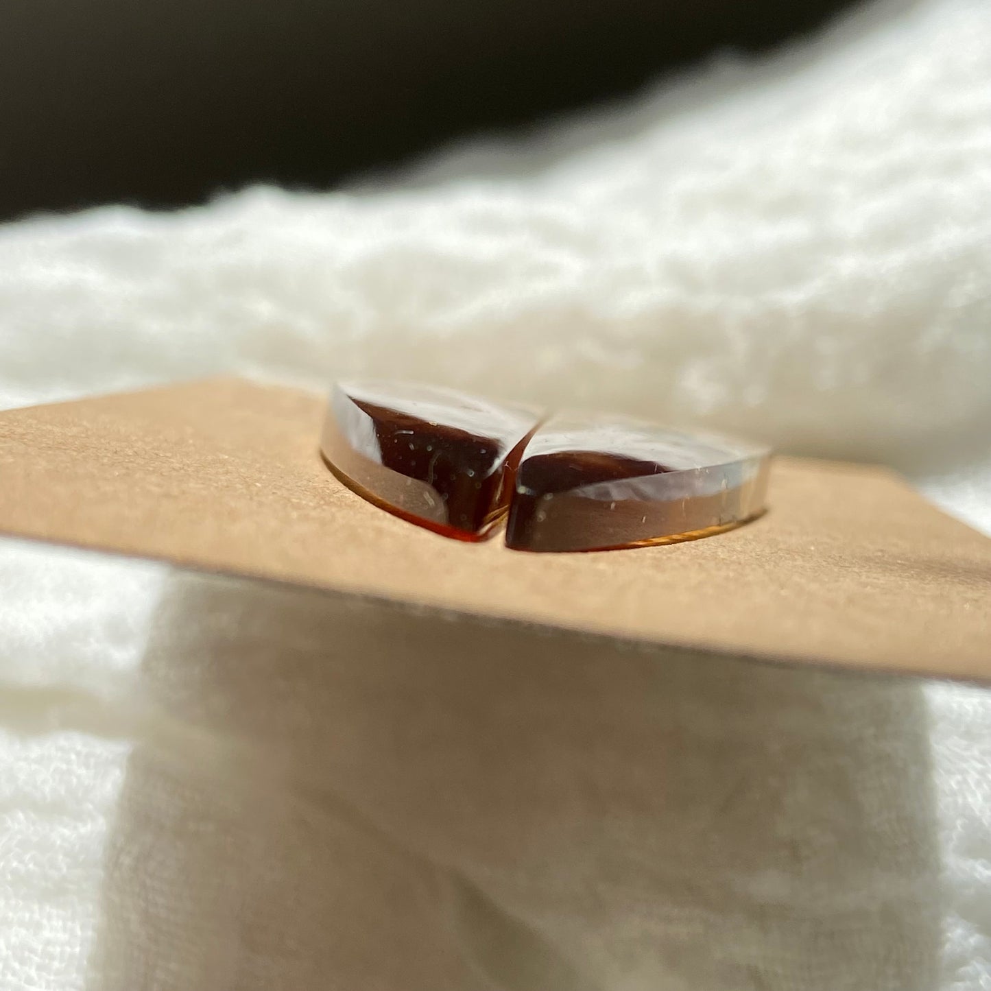 Amber Cabochon AM70