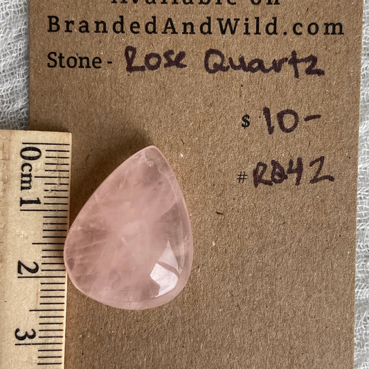 Rose Quartz Cabochon - RQ42