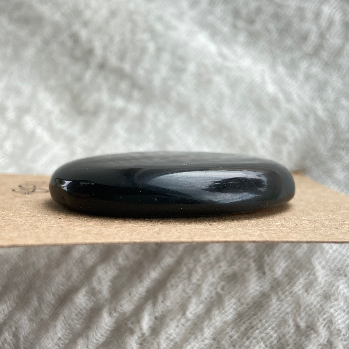Black Onyx - Cabochon - B91