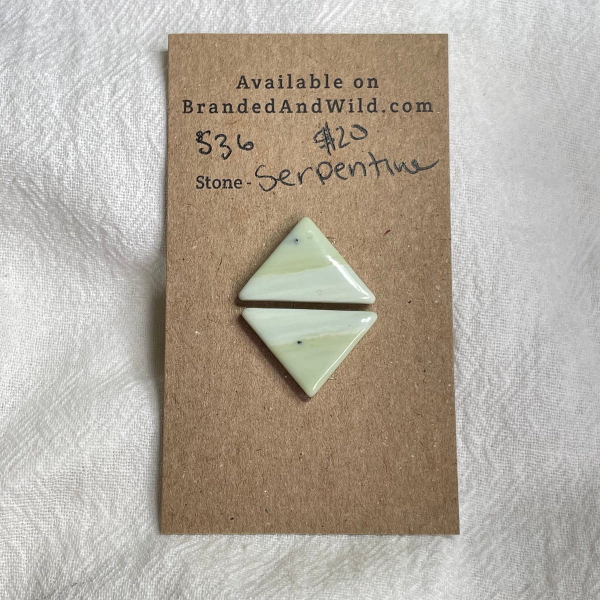 Serpentine - Cabochon - S36 74905C7D-B687-490E-B9FF-5304085C9808 Brandedandwild.com