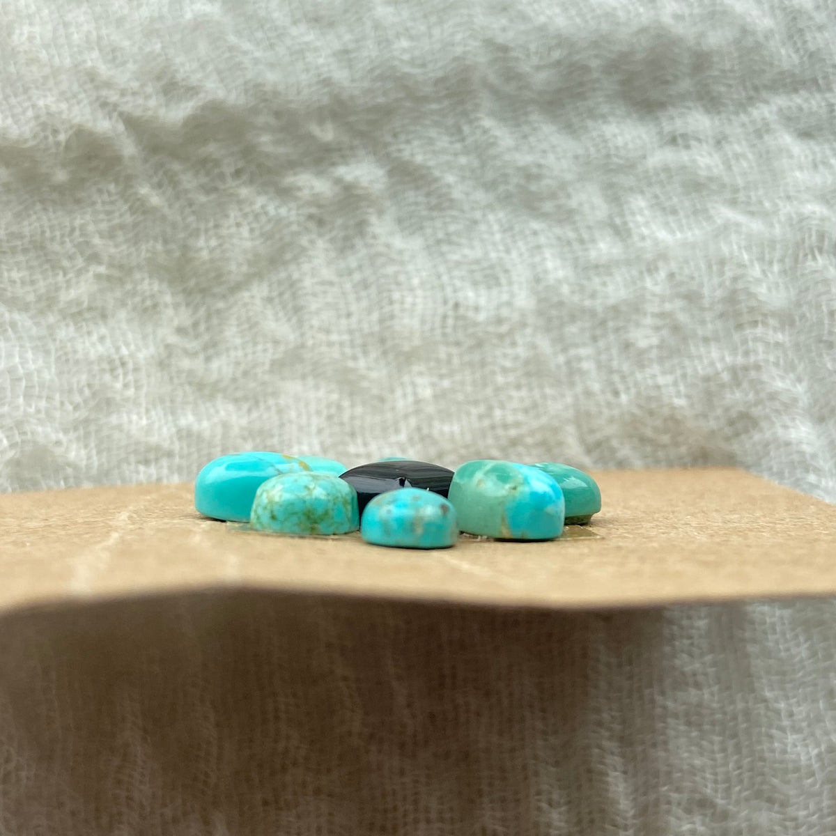 Kingman / Black Onyx Cabochon - Mix141
