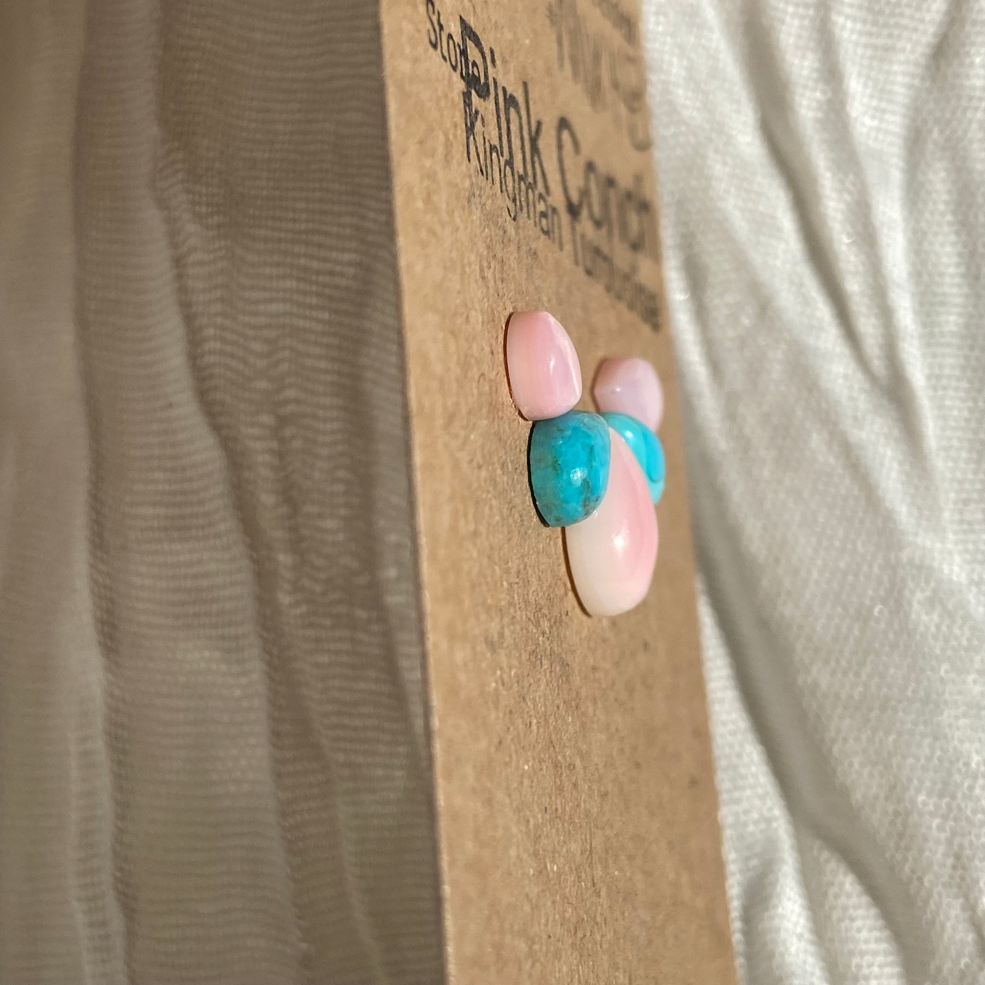 Pink Conch / Kingman Turquoise Cabochon - MIX143 753CE4E1-DA1D-4C4E-8622-0E32A6ABCD82 Brandedandwild.com