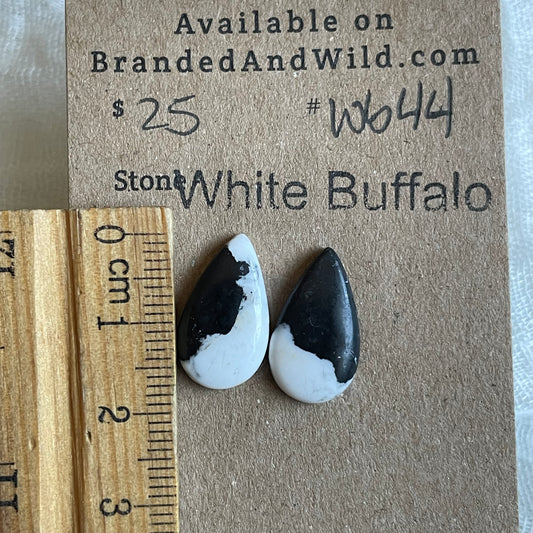 White Buffalo Cabochon - WB44