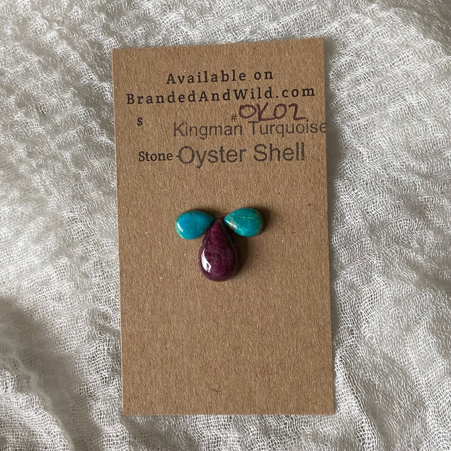 Kingman Turquoise / Oyster Shell Cabochon - OK02