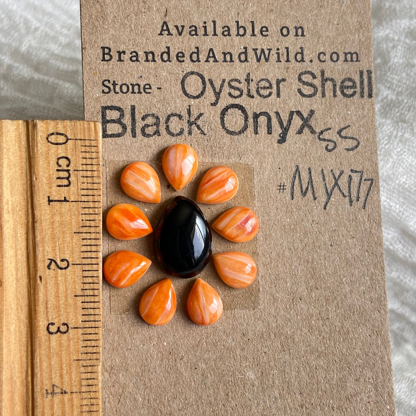 Black Onyx / Oyster Shell Cabochon - Mix177 7906AE70-4BCA-41F1-8C00-769409E3F06C Brandedandwild.com