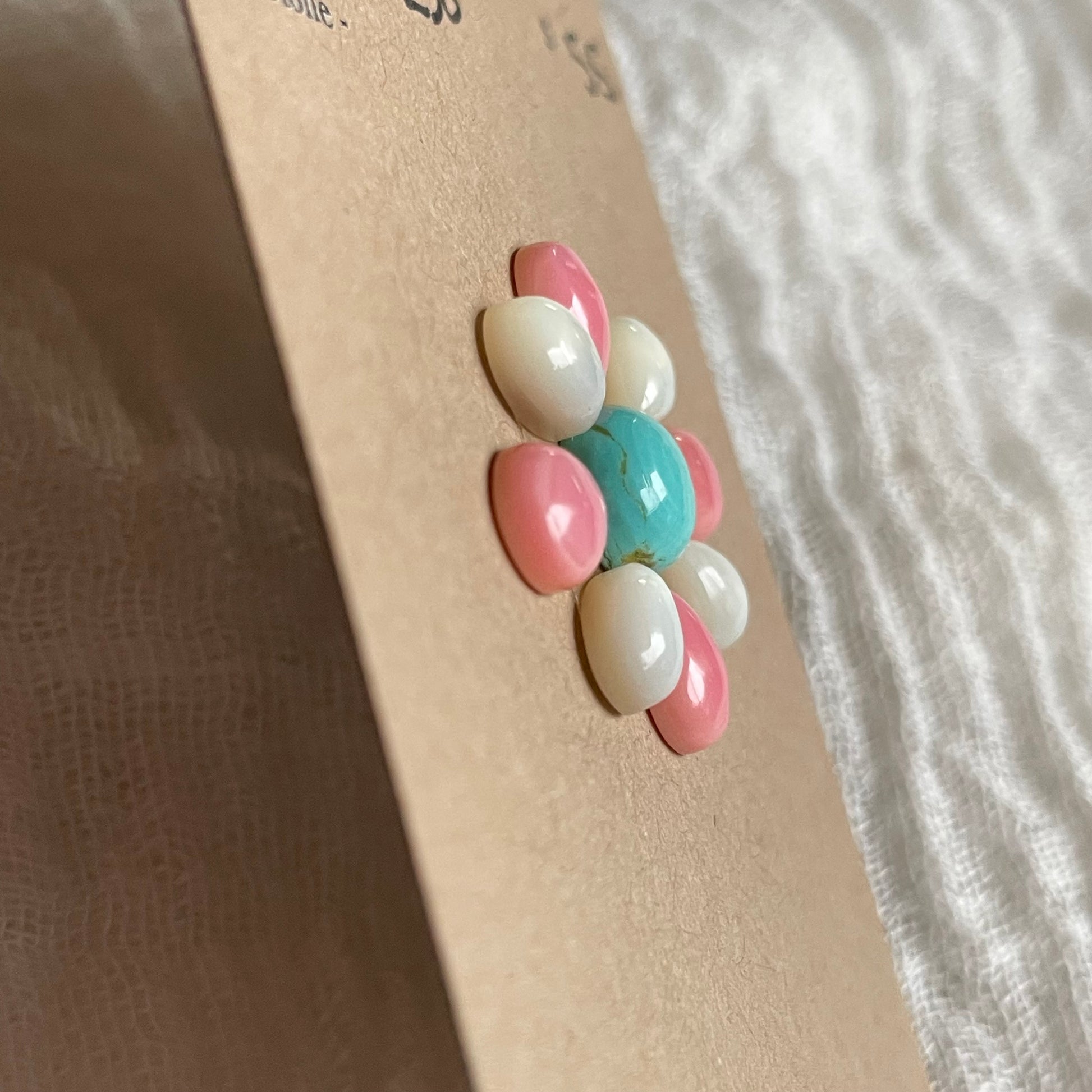 Pink Conch Mix Cabochon - MIX230 792E096E-72DE-4458-AD3D-DA0C42E6ED8F Brandedandwild.com