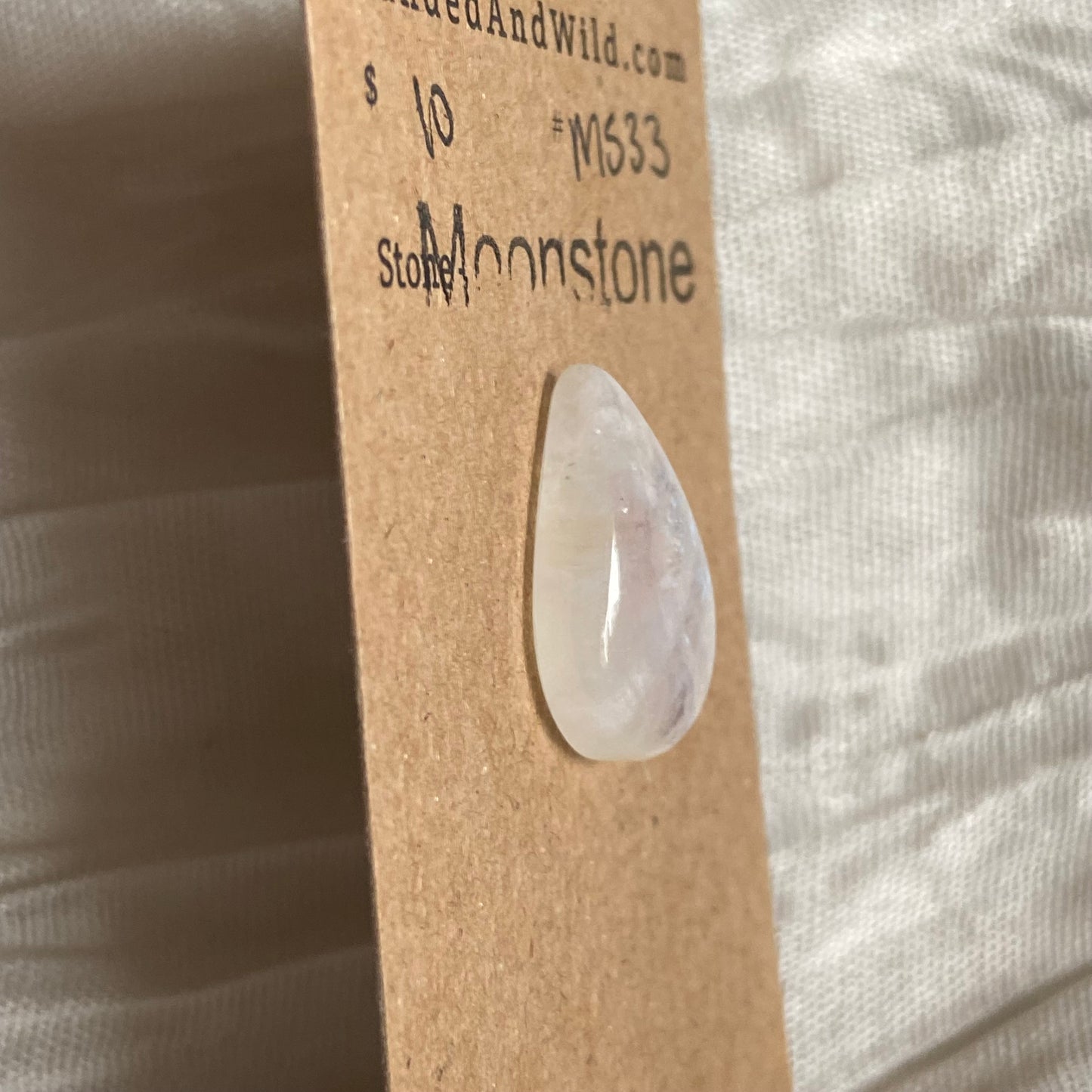 Moonstone cabochon - Ms33 793FEED5-185B-4363-B4FF-B01C2F22488B Brandedandwild.com