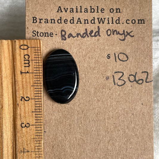 Black Onyx - Cabochon - BO62 794EAE99-90B2-4A02-9CCF-9513CDEC2DA7 Brandedandwild.com