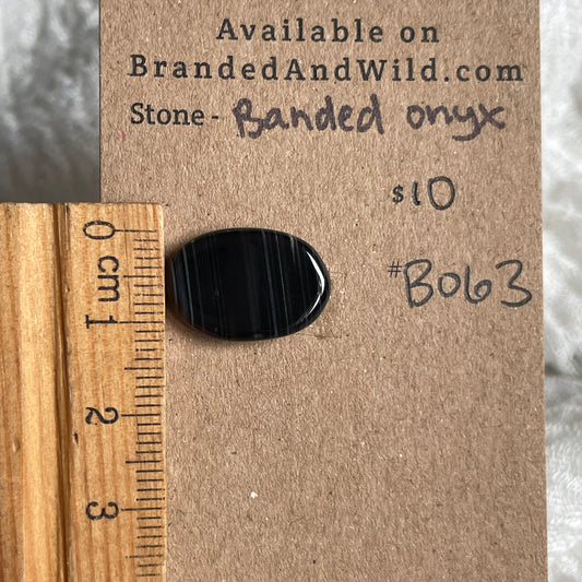Black Onyx - Cabochon - BO63 7997B26D-C449-488E-BC5F-048F4A05F02E Brandedandwild.com