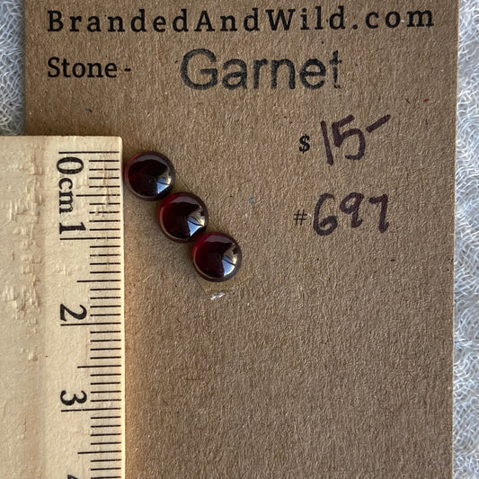 Garnet Cabochon - G97