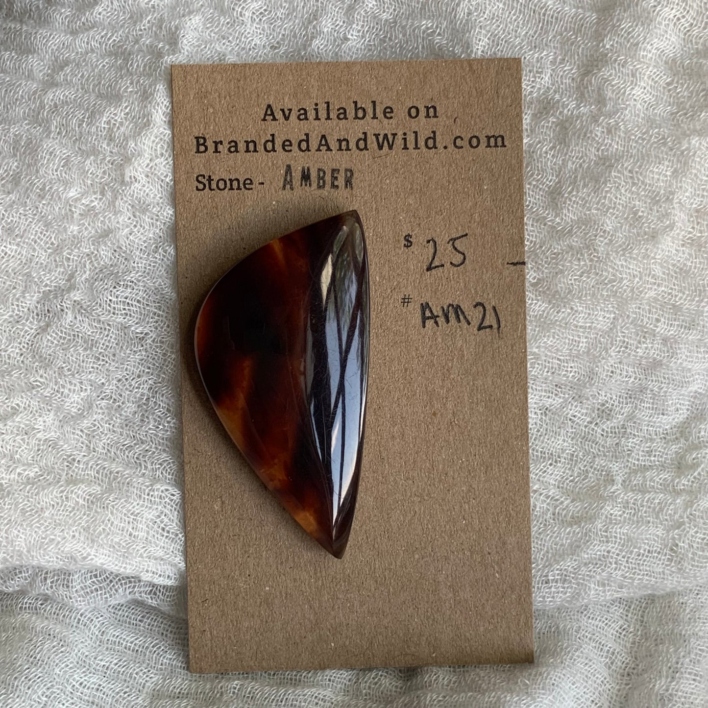 Amber Cabochon AM21