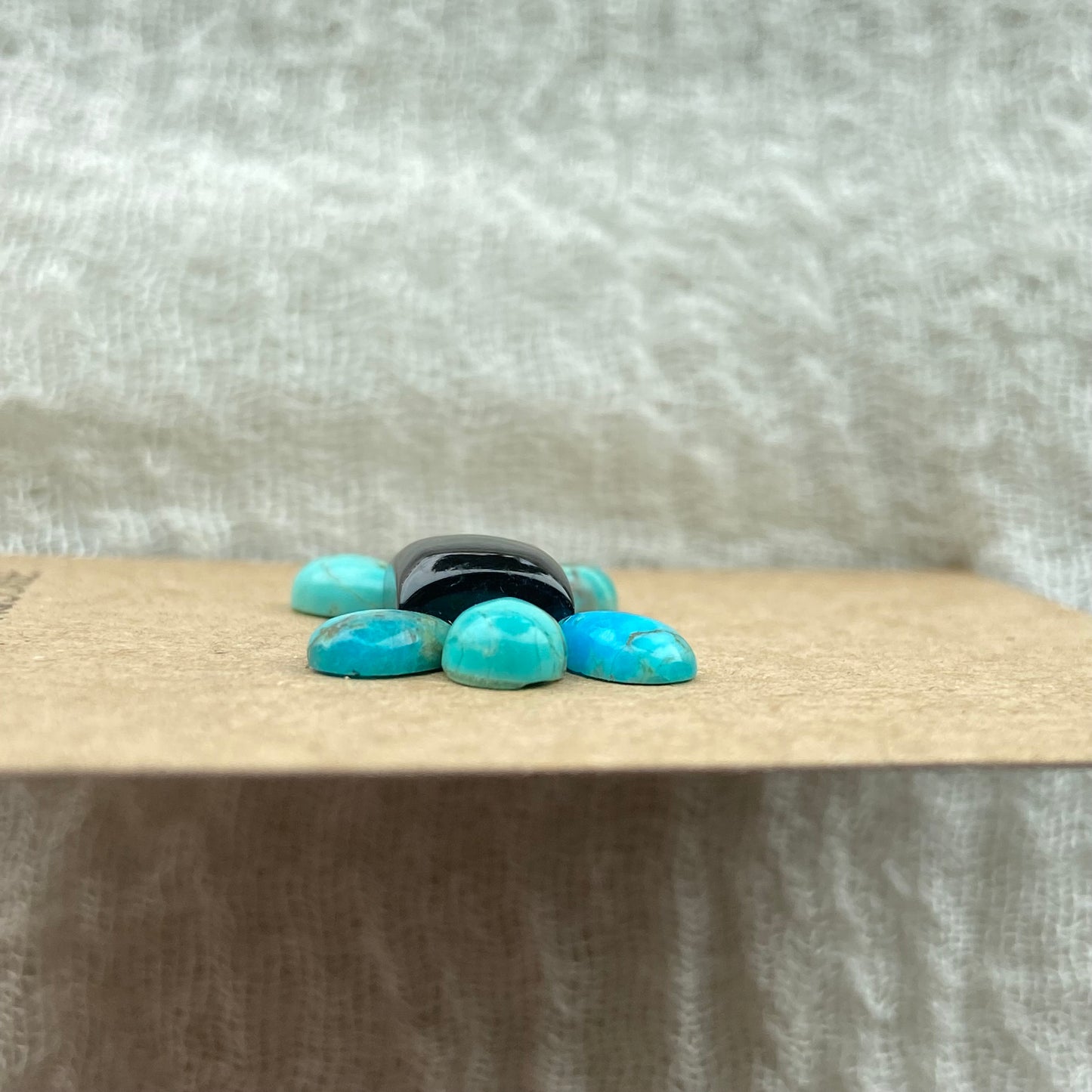 Kingman / Black Onyx Cabochon - Mix91