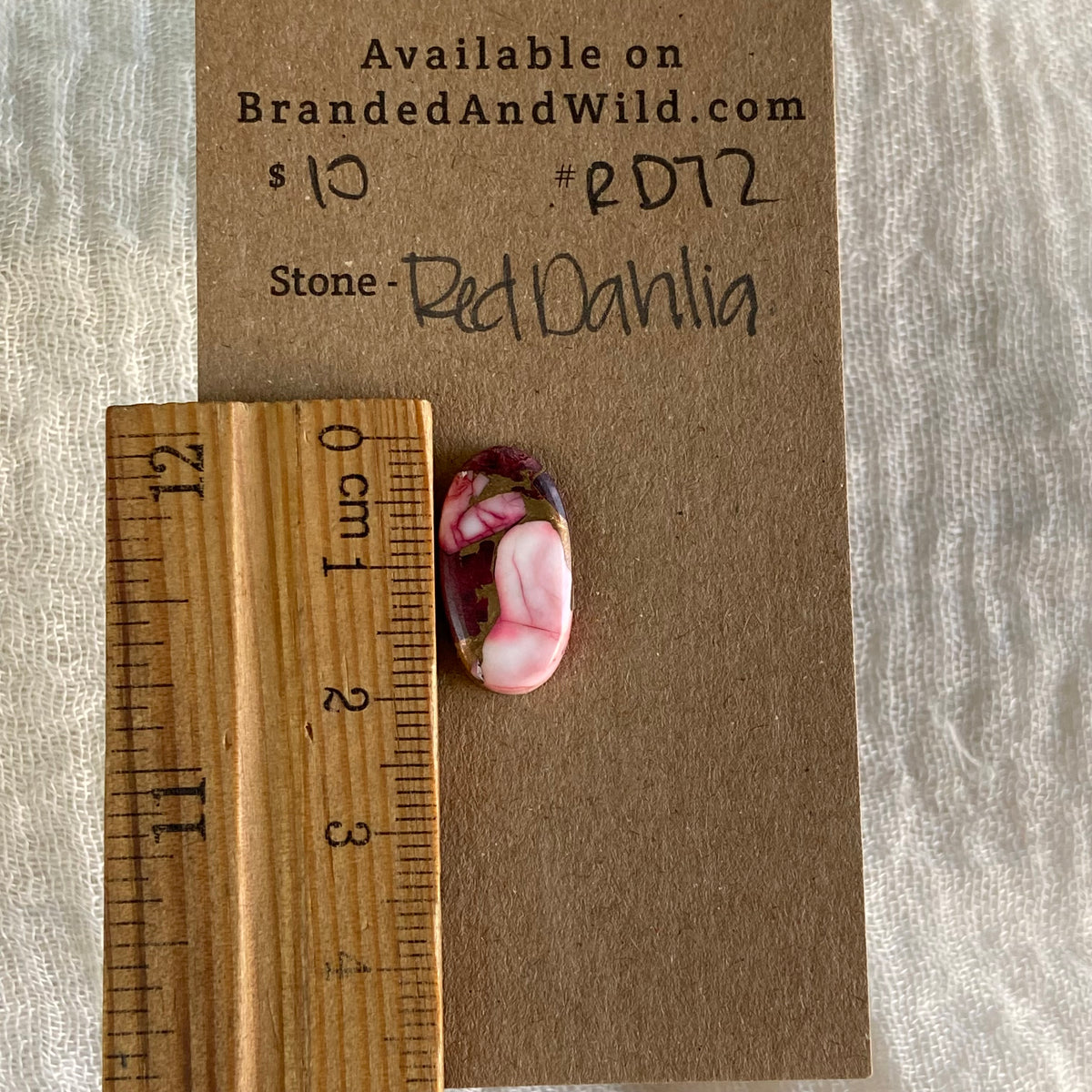 Red Dahlia Cabochon - RD72