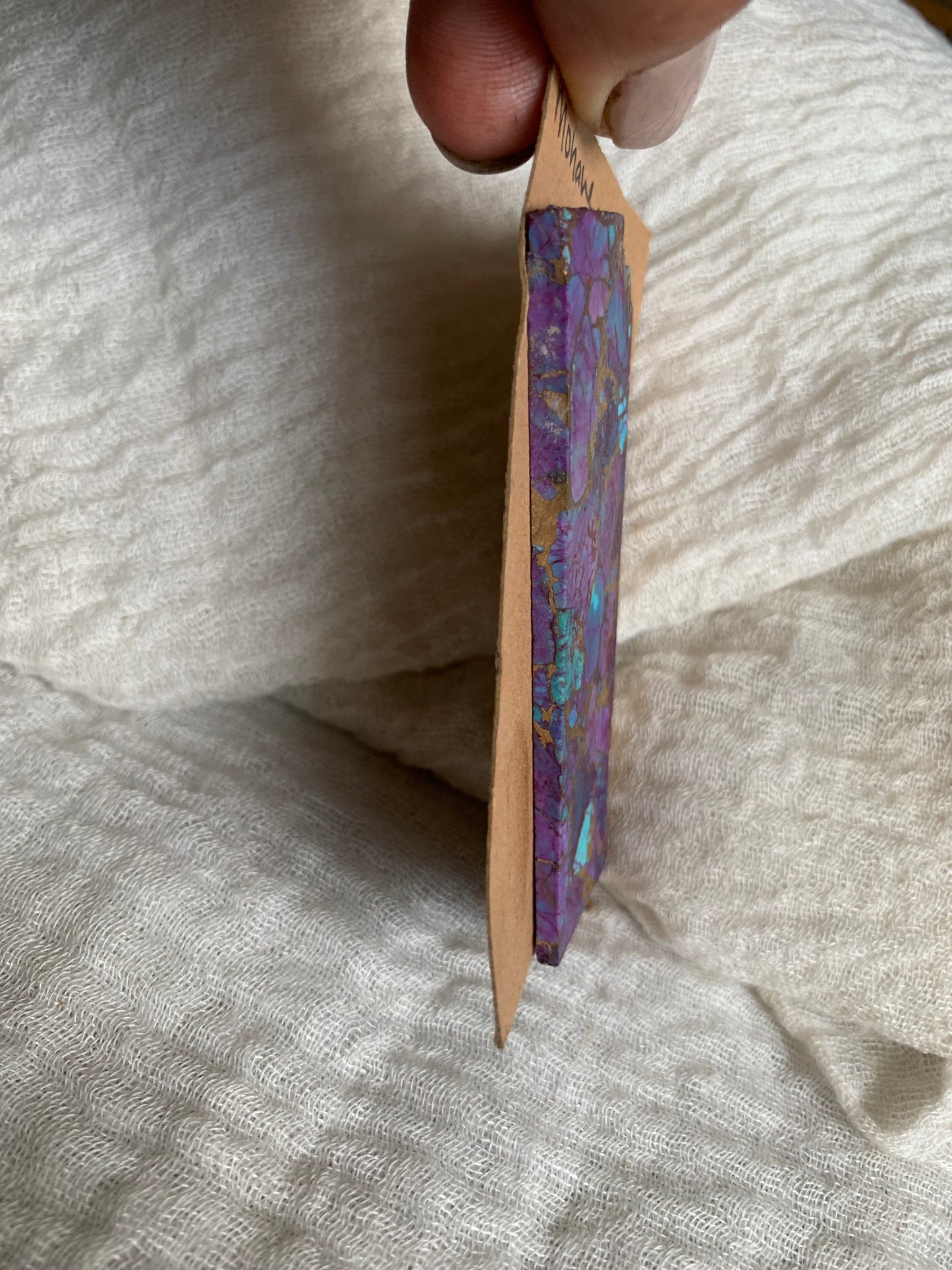 Mohave rough Cabochon - MR27