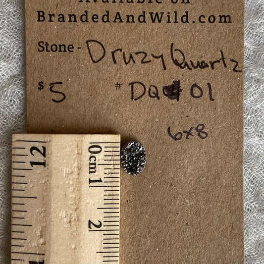Druzy Quartz Cabochon - DQ01